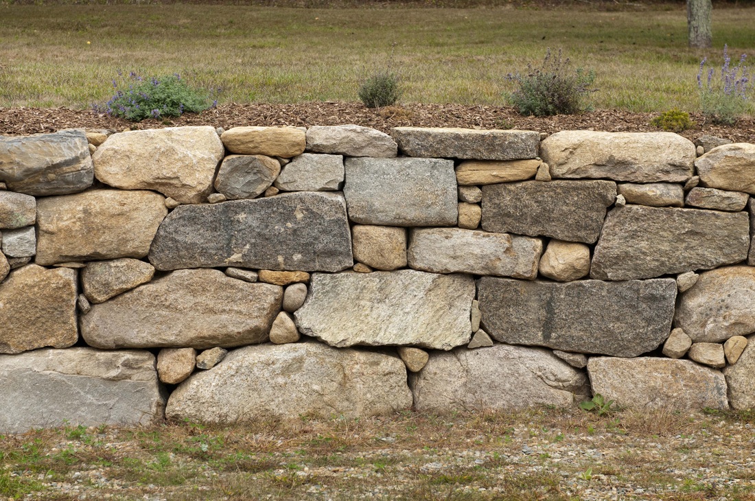 Fieldstone retaining wall, Martha's Vineyard, Island Stone
